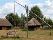 Ukraina.Oddamy stare budynki do rozbioru,rancza PGR-owskie,wies za darmo