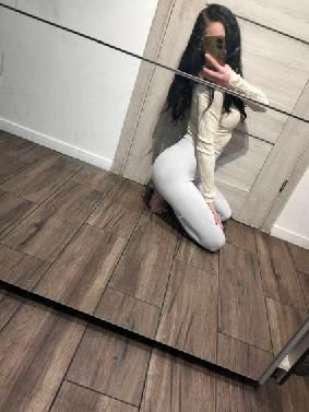 Młodziutka ładna brunetka. Zabawy na kam i nie tylko Gdynia - Zdjęcie 1